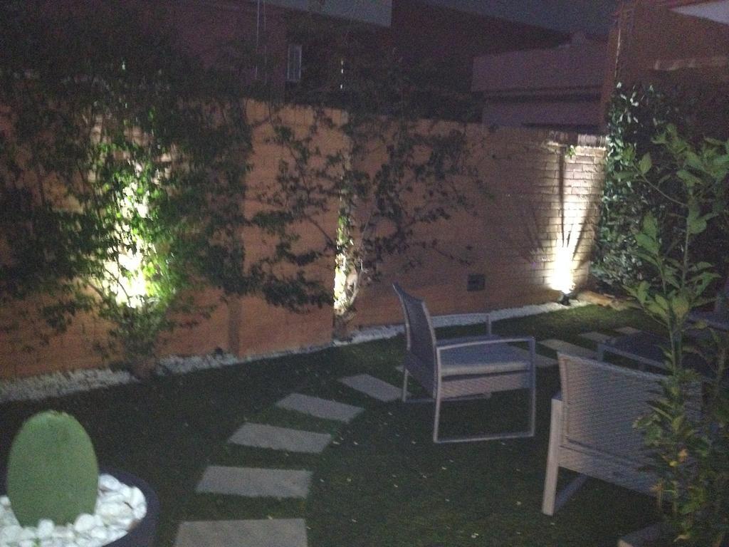 B&Beach Cagliari Guest House Extérieur photo