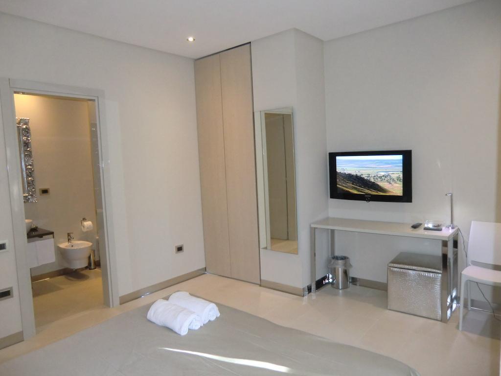 B&Beach Cagliari Guest House Chambre photo