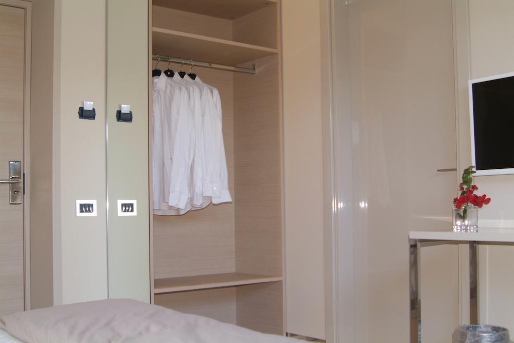 B&Beach Cagliari Guest House Extérieur photo