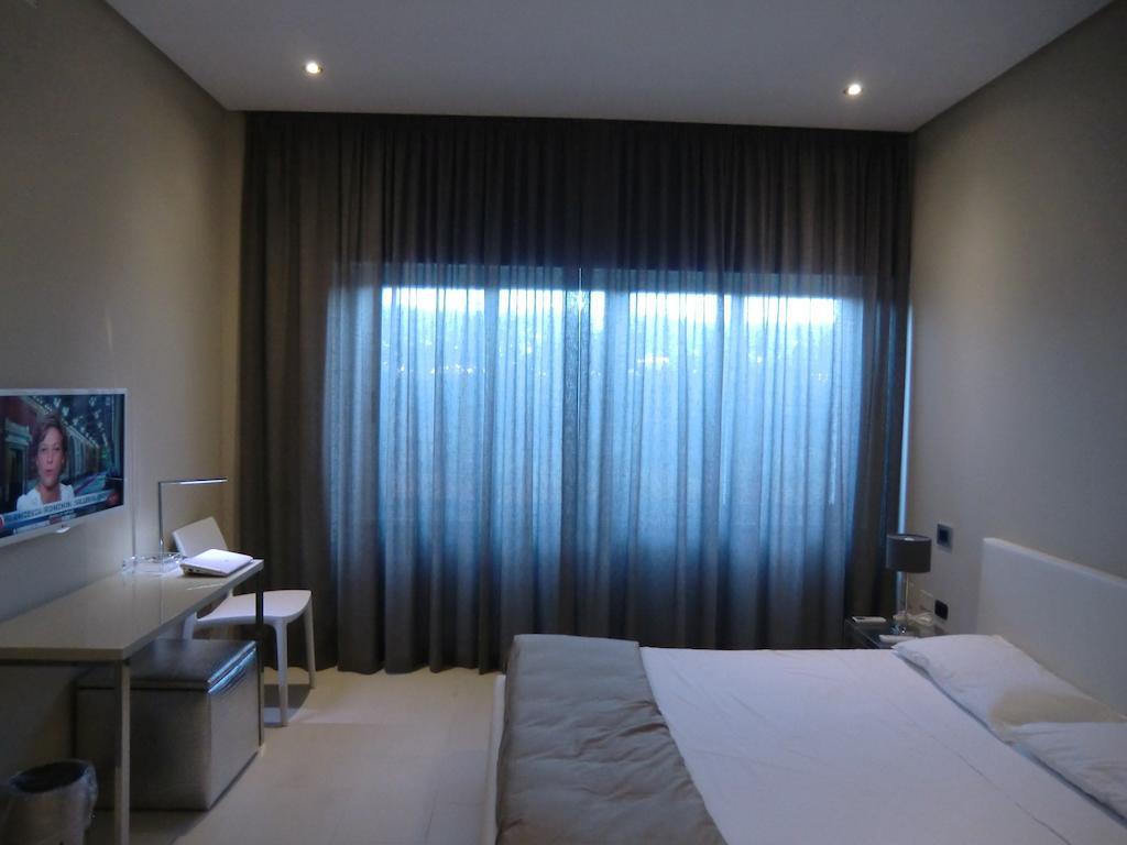 B&Beach Cagliari Guest House Chambre photo