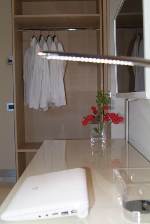 B&Beach Cagliari Guest House Chambre photo