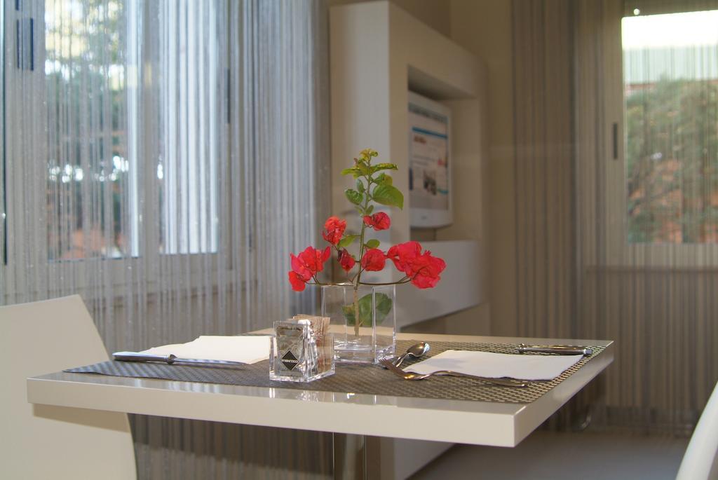 B&Beach Cagliari Guest House Extérieur photo