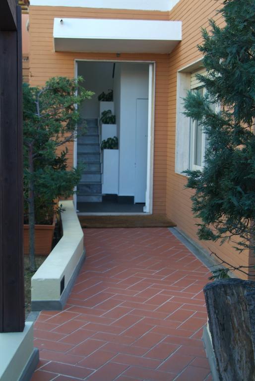 B&Beach Cagliari Guest House Extérieur photo