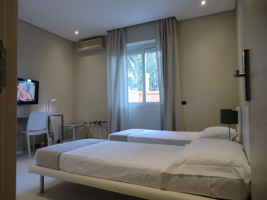 B&Beach Cagliari Guest House Chambre photo